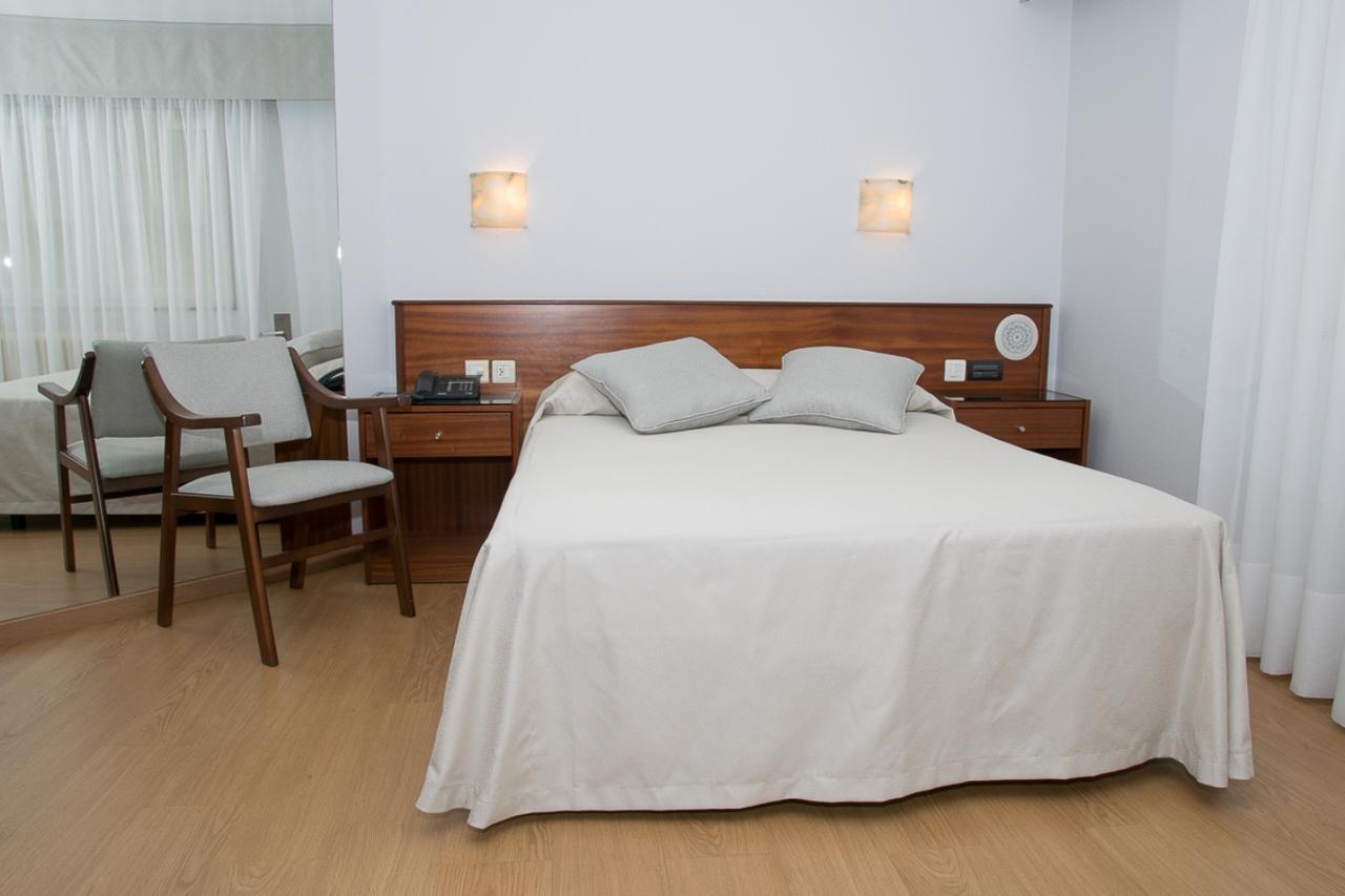 Hotel Brisa A Coruna Luaran gambar